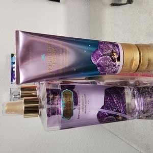 VS lotion and fragrance spray
